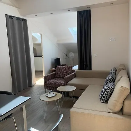 Large Flat 4 Pax Thu9 Apartment *
